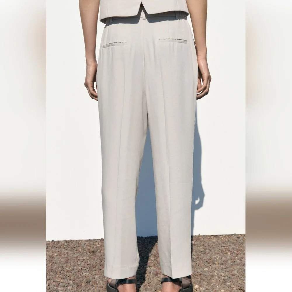 🔥Last 3🔥ZARA Textured ankle pants - Picture 3 of 4
